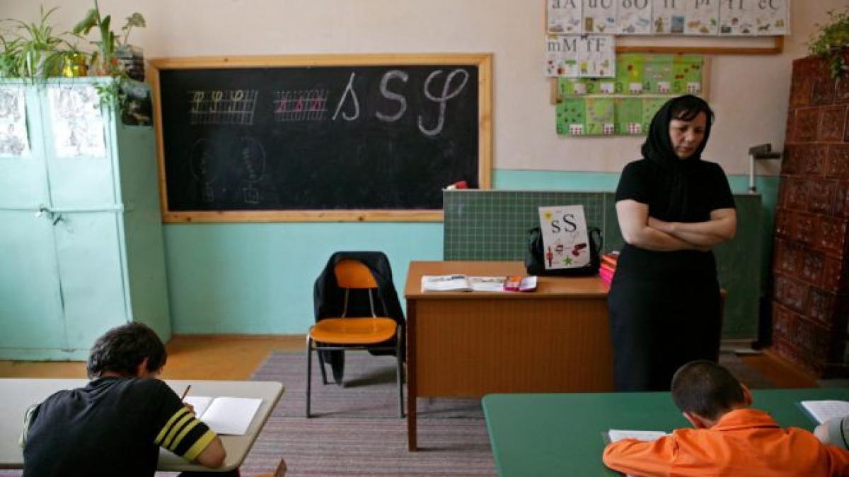 peste 75 dintre parintii copiilor cu dizabilitati nemultumiti de sistemul de educatie