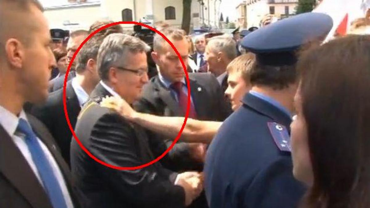 Preşedintele Poloniei, atacat cu ouă în timpul unei vizite oficiale în Ucraina