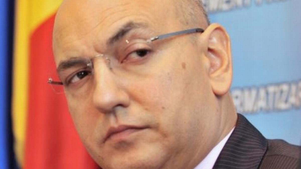 lucian duta vrea sa il dea in judecata pe victor ponta