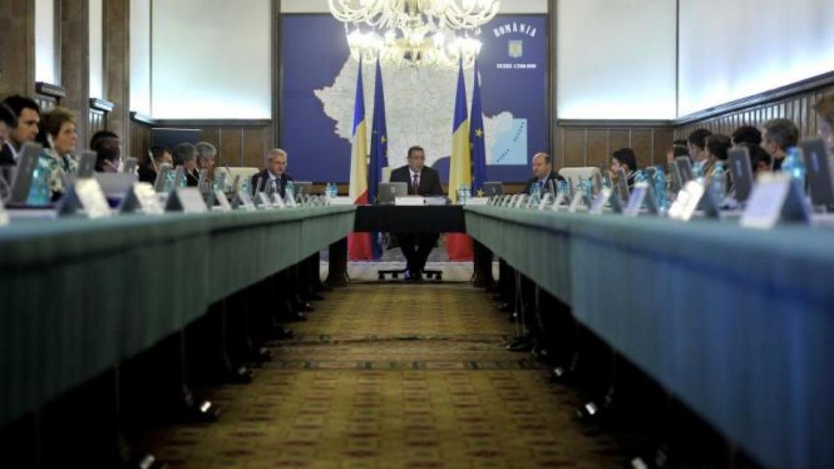 guvernul a suplimentat bugetele ministerelor sanatatii agriculturii si finantelor