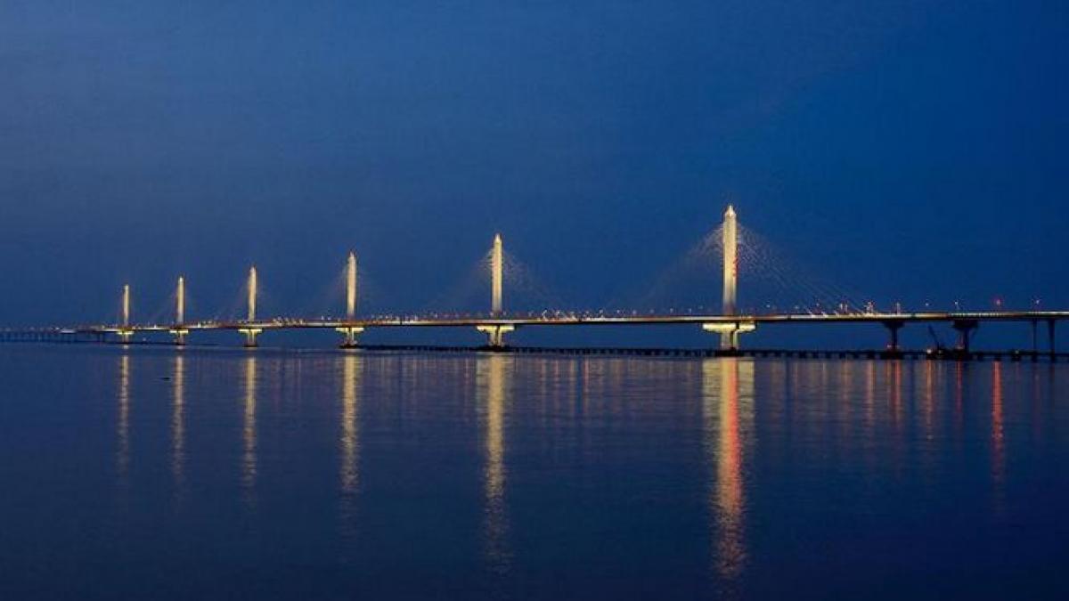 record in china cel mai lung pod suspendat din lume a fost deschis traficului rutier