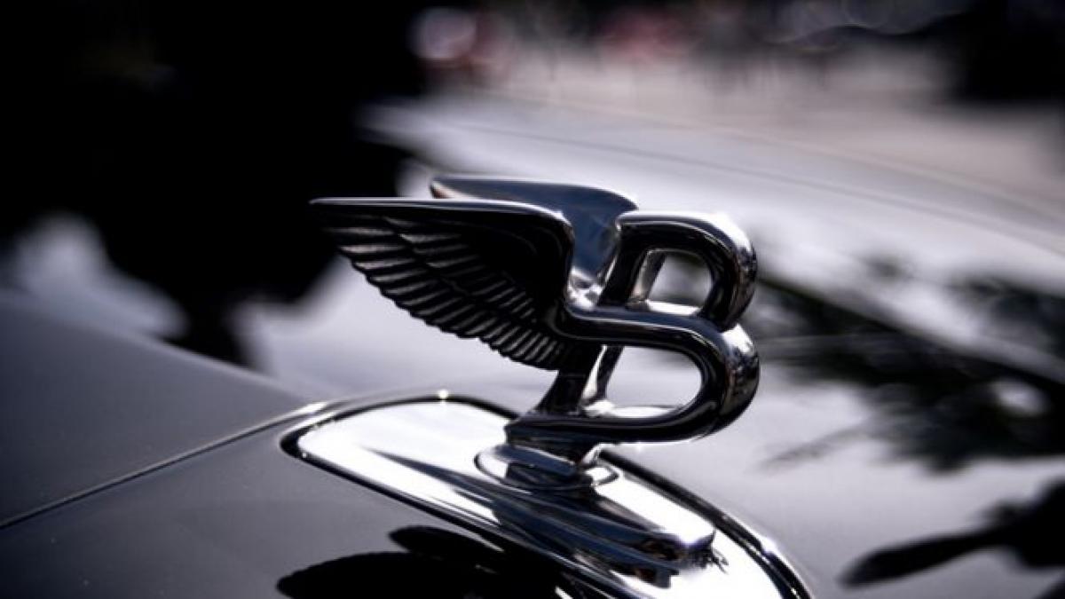 cel mai scump suv din lume masina in care nu vei putea trece neobservat