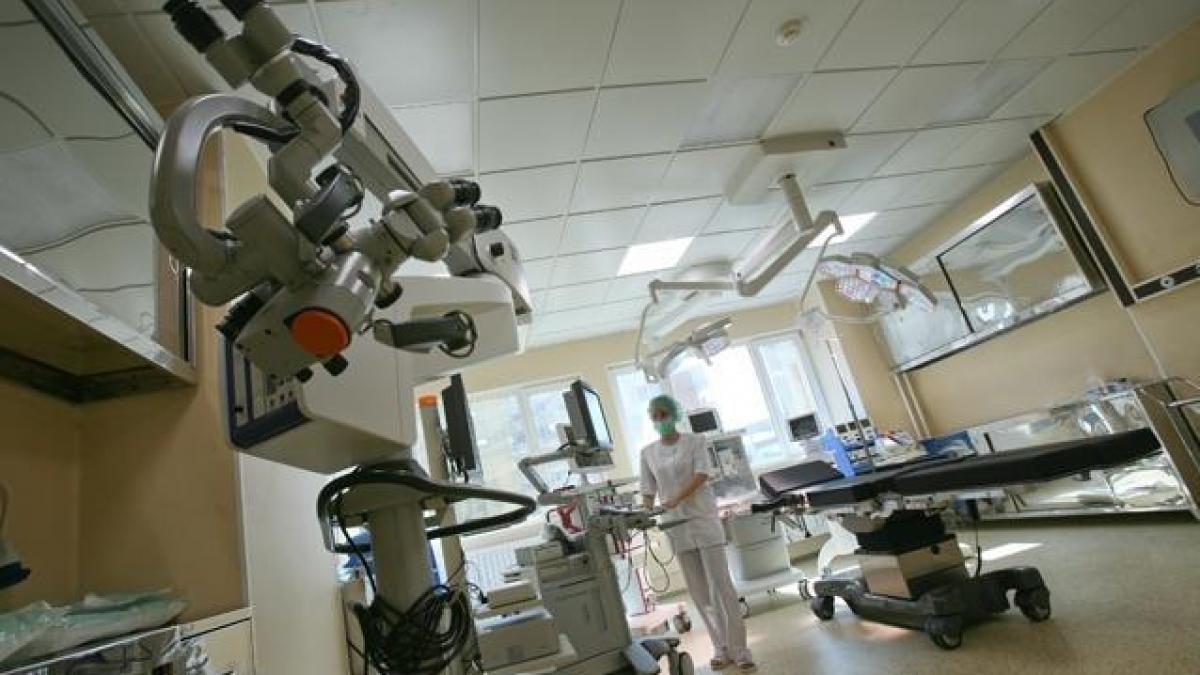 pacientii romani care se vor trata in strainatate vor primi bani de la statul roman care este