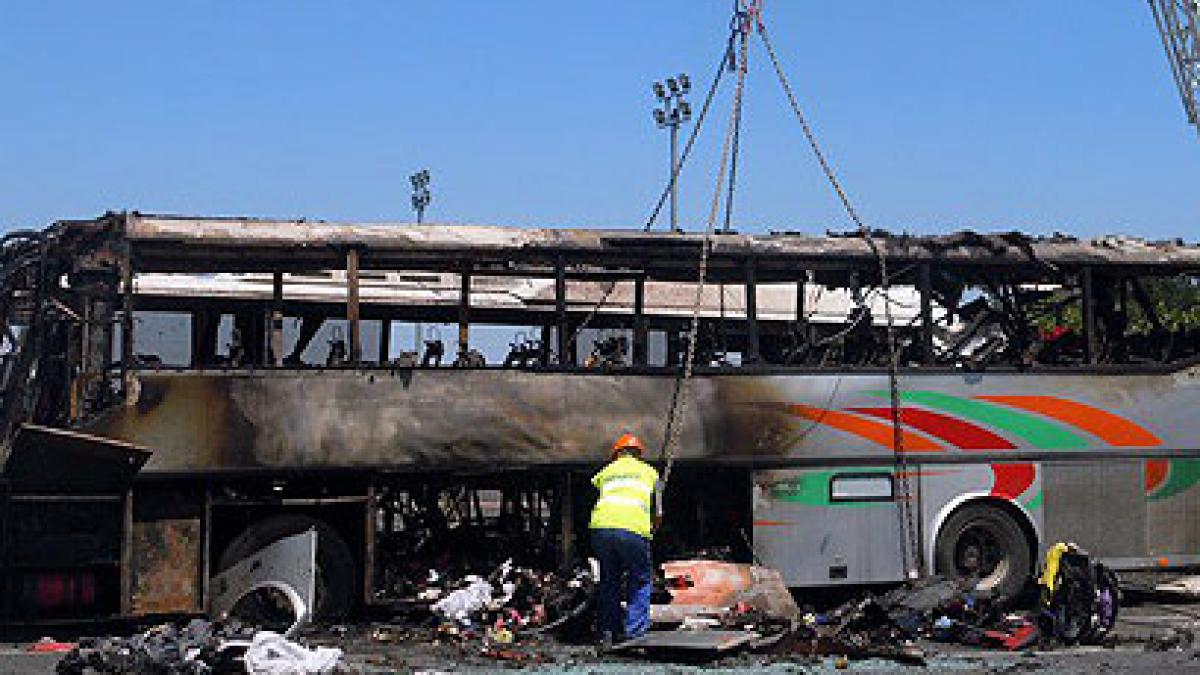 cati bani au primit complicii in atentatul din bulgaria soldat cu 6 morti si 35 de raniti