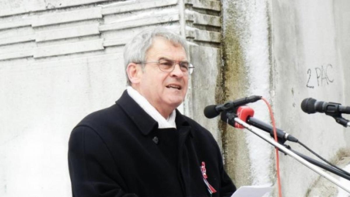 Laszlo Tokes asks Hungarian Prime Minister protectorate for Transylvania