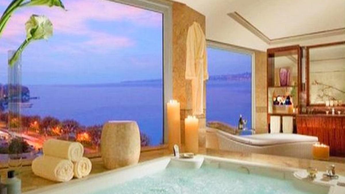 imagini din cel mai scump hotel din lume o noapte aici costa 60 000 de euro