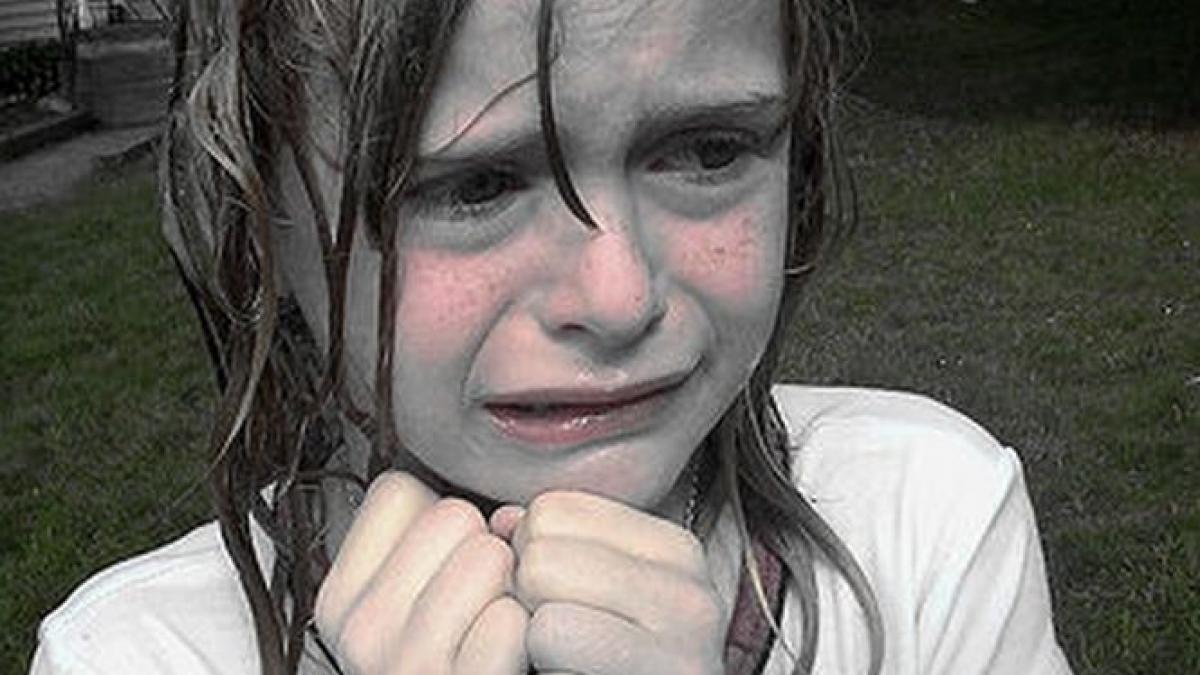 caz revoltator in loc de alinare un copil ranit a primit jigniri si amenintari de la un medic si o