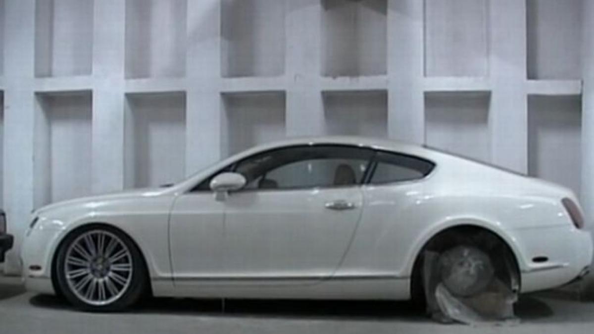 imaginatie ce au facut inspectorii anaf dupa ce au confiscat un bentley