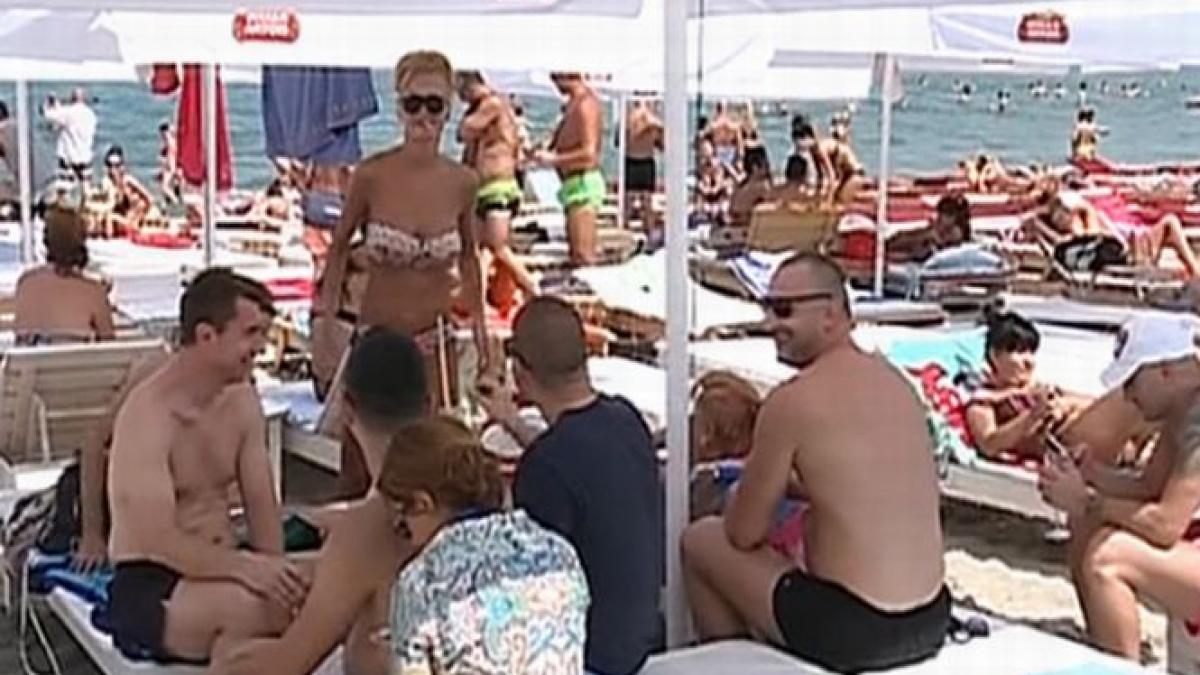 turismul in crestere in romania si turistii straini sunt incantati de tara noastra