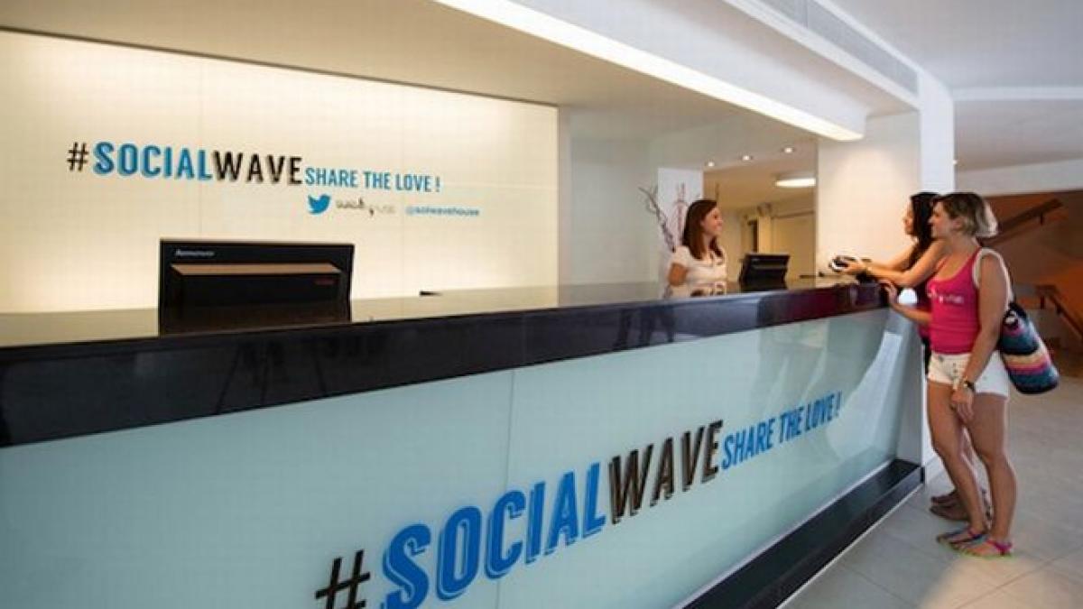 primul hotel din lume pentru persoanele dependente de twitter