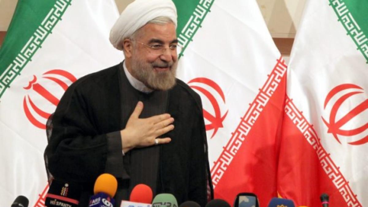 noul presedinte al iranului hassan rohani a depus juramantul in parlament