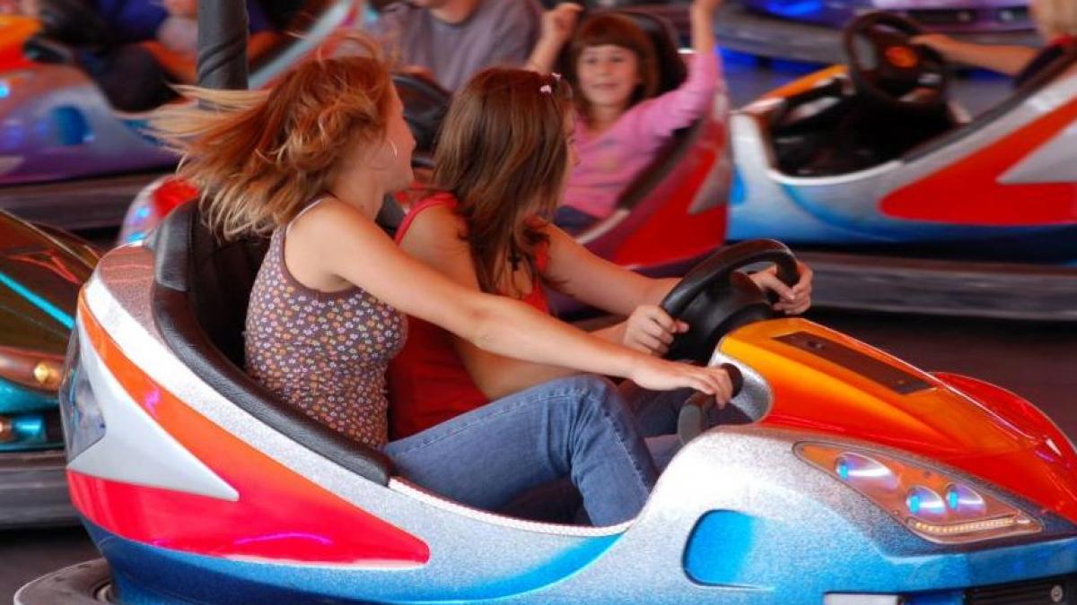 adolescentul care s a electrocutat intr un parc de distractii din eforie nord a murit la spital