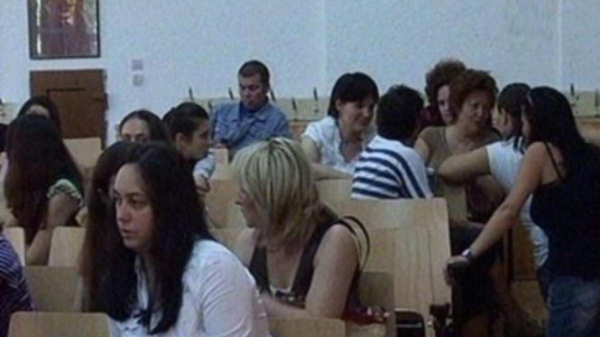 invatamantul din romania este un dezastru 22 de profesori au obtinut note sub 2 la examenul de