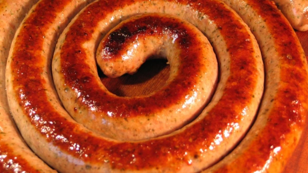 un nou scandal alimentar carnati din romania opriti de la comercializare in italia pui cu