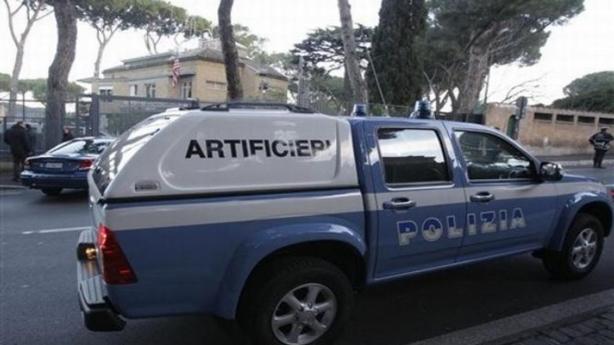 temeri teroriste si in italia fortele de ordine sporesc masurile de securitate in roma