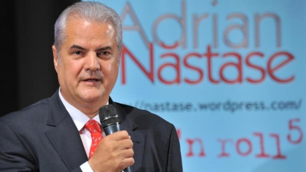 nastase propun ca numele primei bodegi din fata parlamentului sa fie la calul troian