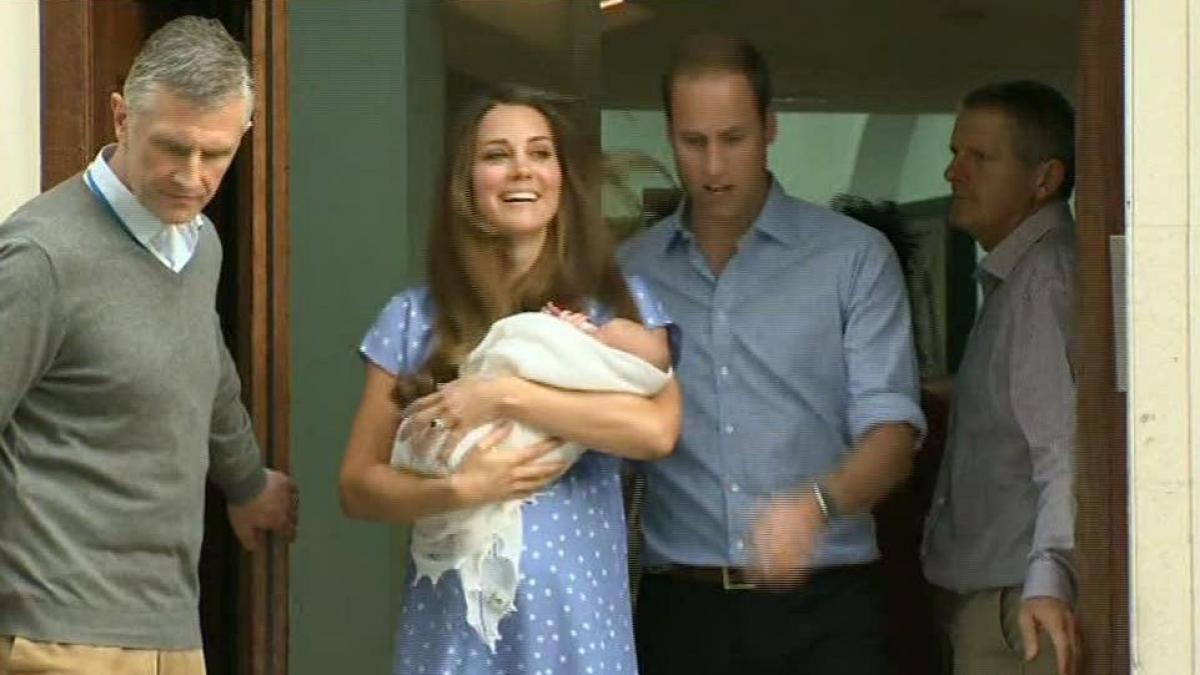 bebelusul regal britanic a primit legitimatie de membru al clubului zeljeznicar sarajevo