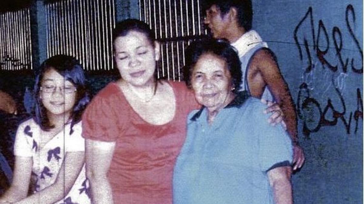 la 5 secunde dupa ce a facut aceasta poza a murit ucigasul sau a fost surprins in imagine