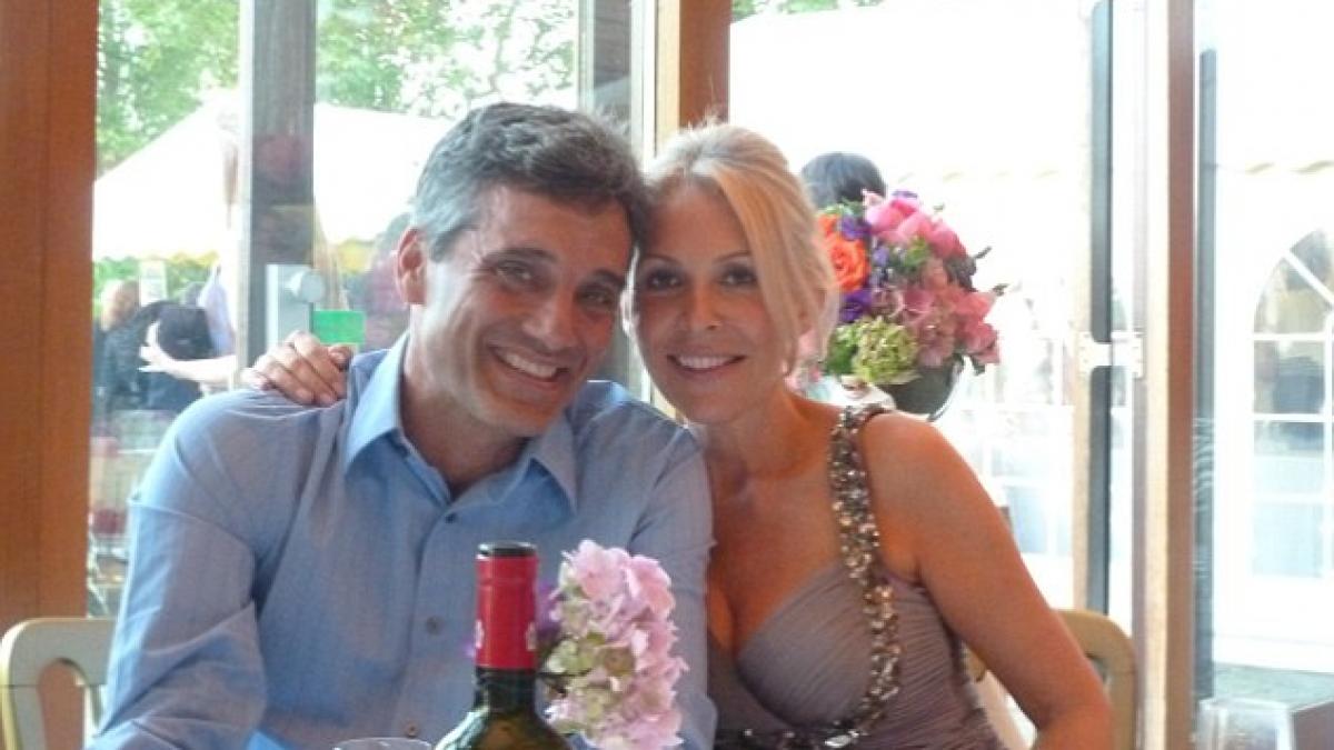 la 54 de ani incredibil de sexy fara operatii estetice vezi reteta unui aspect fizic de invidiat