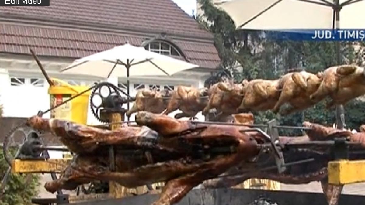 cheful celor mai bogati romi din banat a blocat orasul politistii si jandarmii au supravegheat din