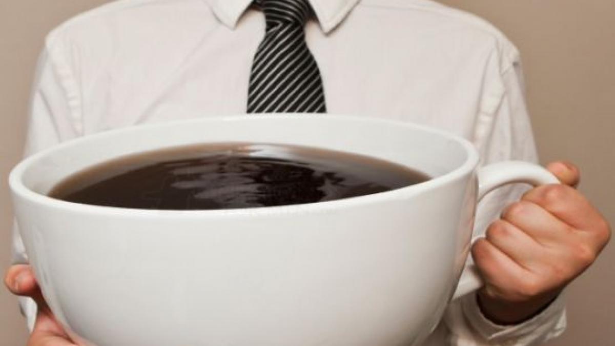 bei mai mult de patru cesti de cafea pe zi iata ce trebuie sa stii pentru a ti salva viata