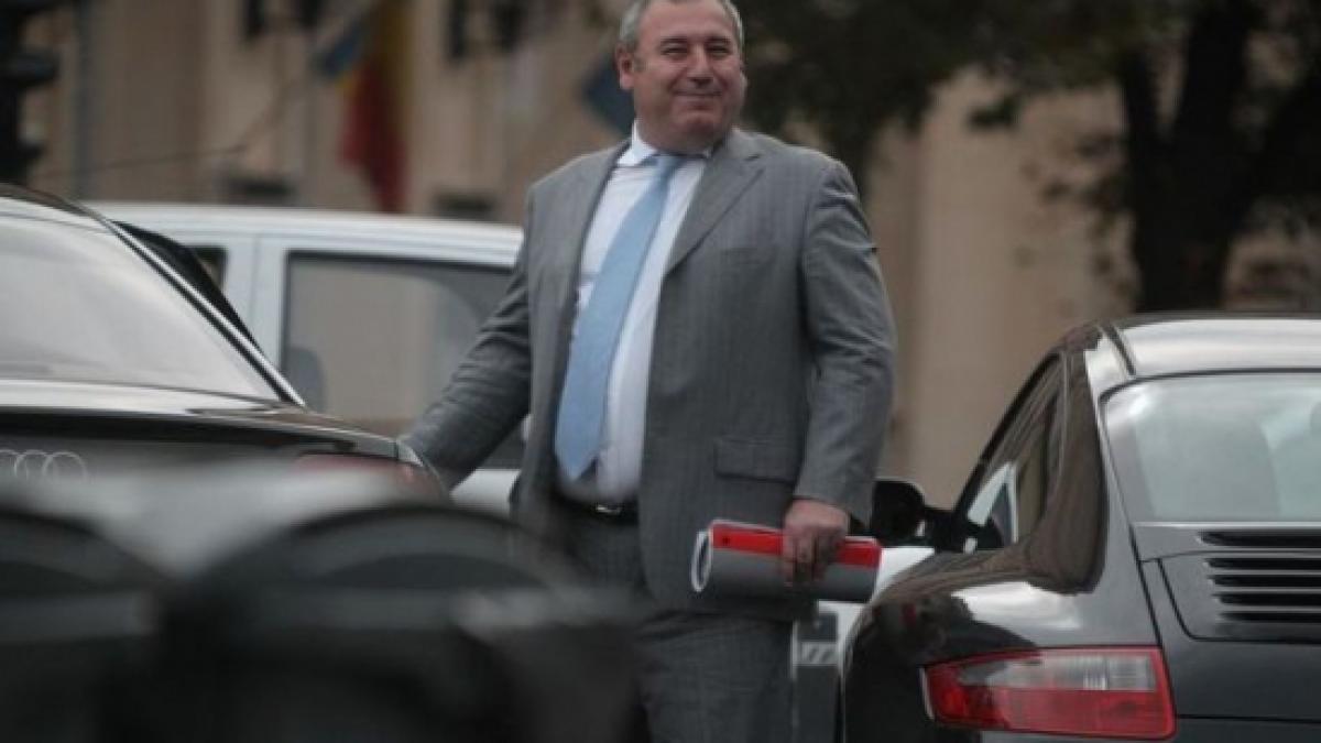 dorin cocos cade closca puicuta sa de 26 de ani e insarcinata