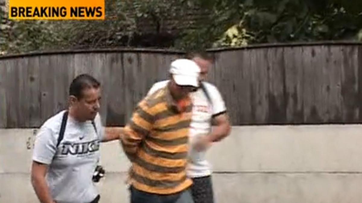 primele imagini cu criminalul din bistrita barbatul care si a macelarit fosta iubita si pe amantul