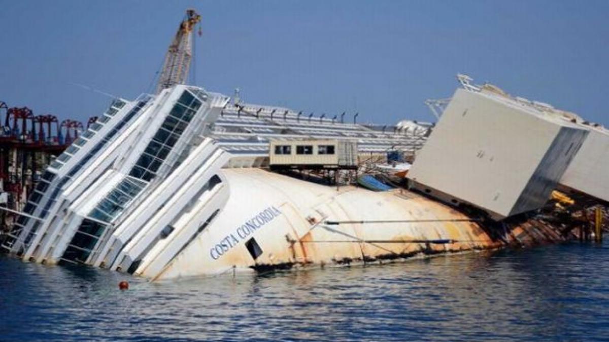 costa concordia va fi repusa pe linia de plutire luna viitoare