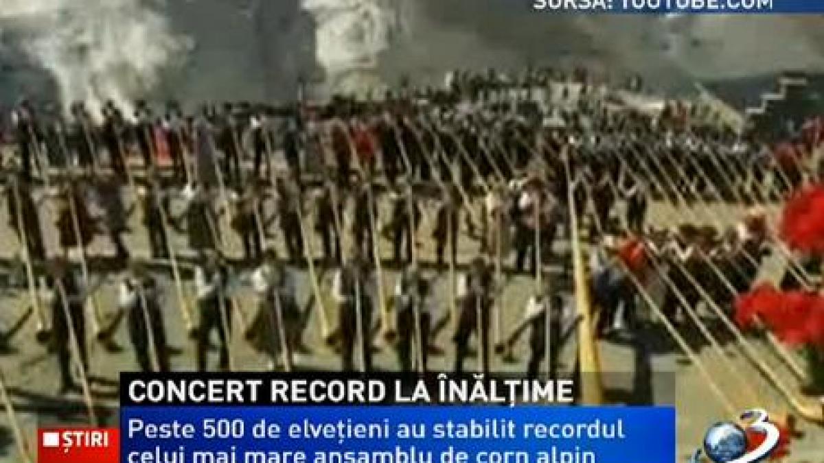 peste 500 de elvetieni au stabilit recordul celui mai mare ansamblu de corn alpin