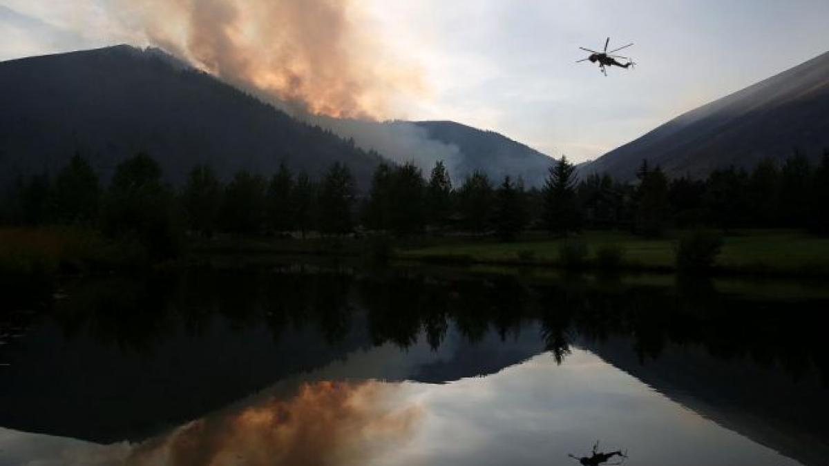 incendiile de vegetatie si inundatiile fac ravagii in statele unite