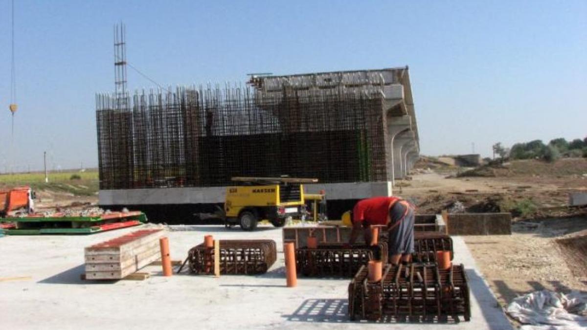 romania a inregistrat cea mai mare scadere a lucrarilor de constructii din ue in luna iunie