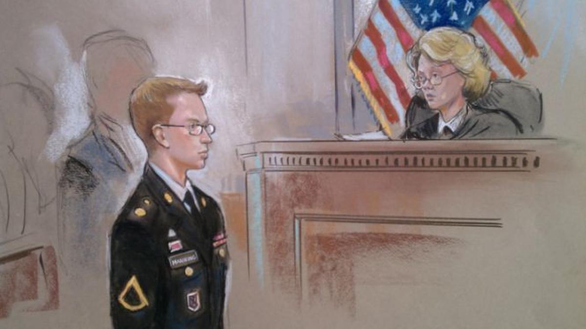 decizie finala bradley manning a fost condamnat la 35 de ani de inchisoare
