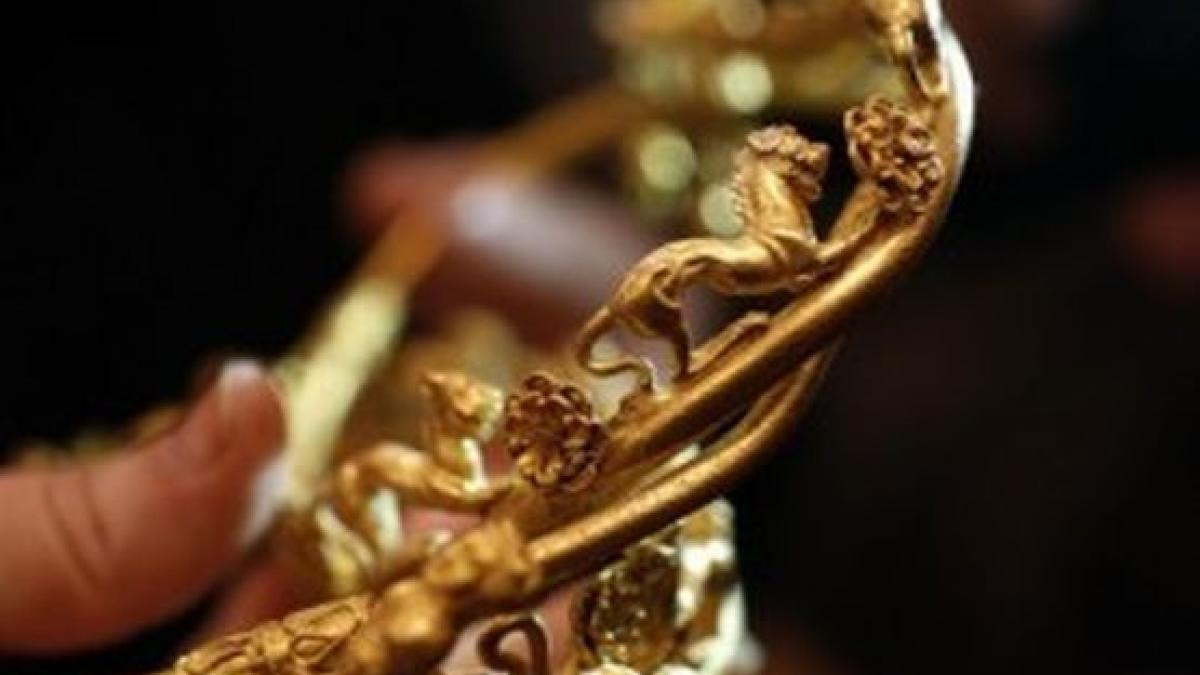 descoperire istorica arheologii greci sustin ca au gasit mormantul lui alexandru cel mare