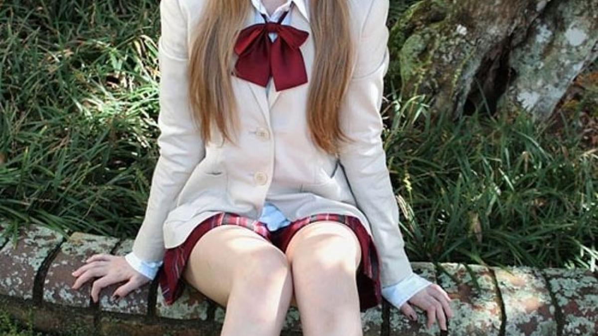 razboi intre papusile barbie umane a dat cu ea de pamant cand si a facut aparitia