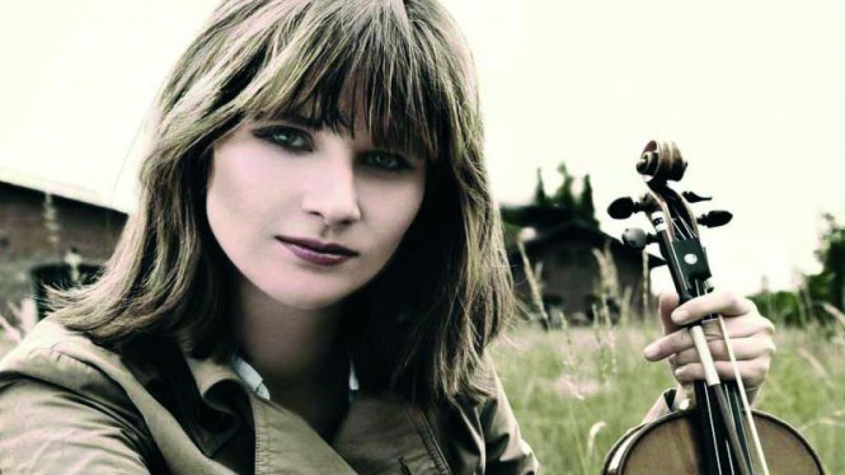 lisa batiashvili una dintre cele mai vanate violoniste ale momentului concerteaza la festivalul