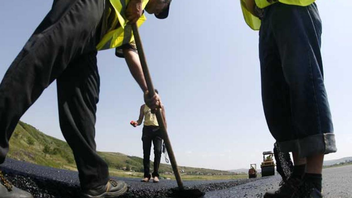 Mircea Pop, înlocuit din fruntea CNADNR cu Narcis Neaga, director adjunct responsabil pentru concesiuni