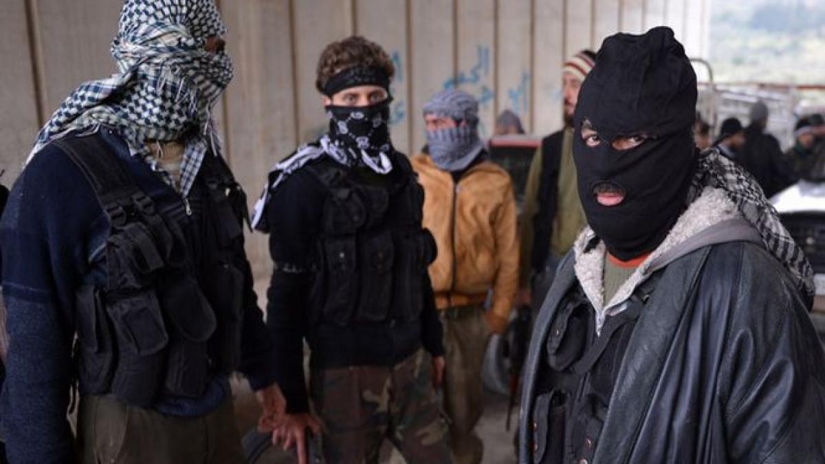 le figaro 300 de mercenari cia se indreapta spre damasc