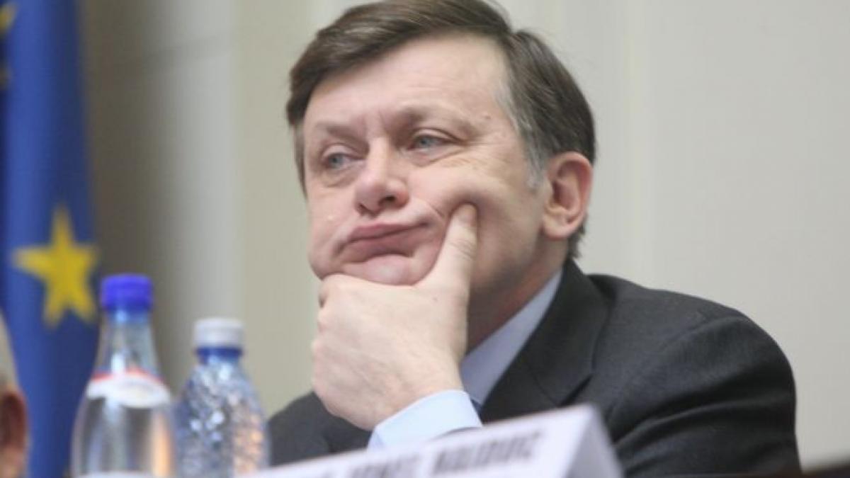 antonescu unii saluta treaba asta ce le a mai tras o liberalilor cum a mai facut dna un dosar