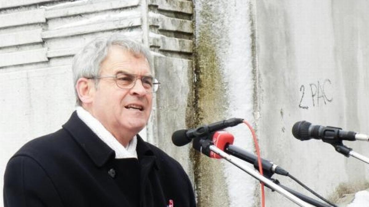 laszlo tokes m am saturat sa fiu tapul ispasitor al conflictului basescu ponta