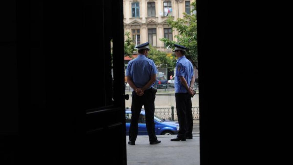 salariile de mii de euro pentru sefii din ministerul de interne