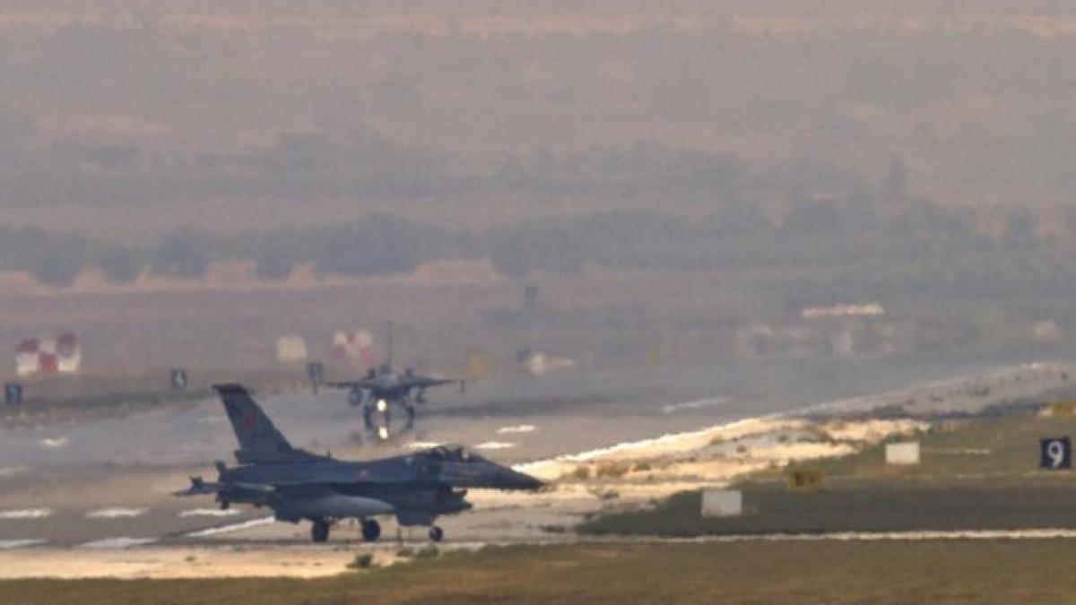 AFP: După refuzul britanicilor, o eventuală intervenţie în Siria se va baza în special pe capacităţile militare ale SUA
