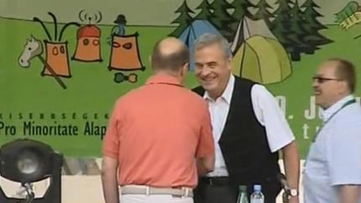 toti membrii psd din ordinul steaua romaniei cer retragerea decoratiei lui laszlo tokes