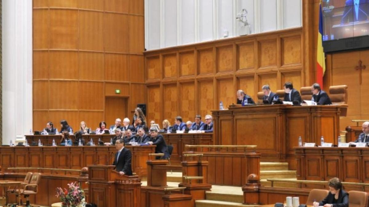 a doua sesiune ordinara a parlamentului incepe luni prioritati regionalizarea si modificarea