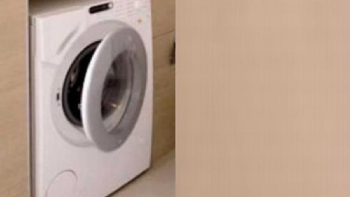 tragedie intr o familie din botosani o femeie a fost ucisa de masina de spalat