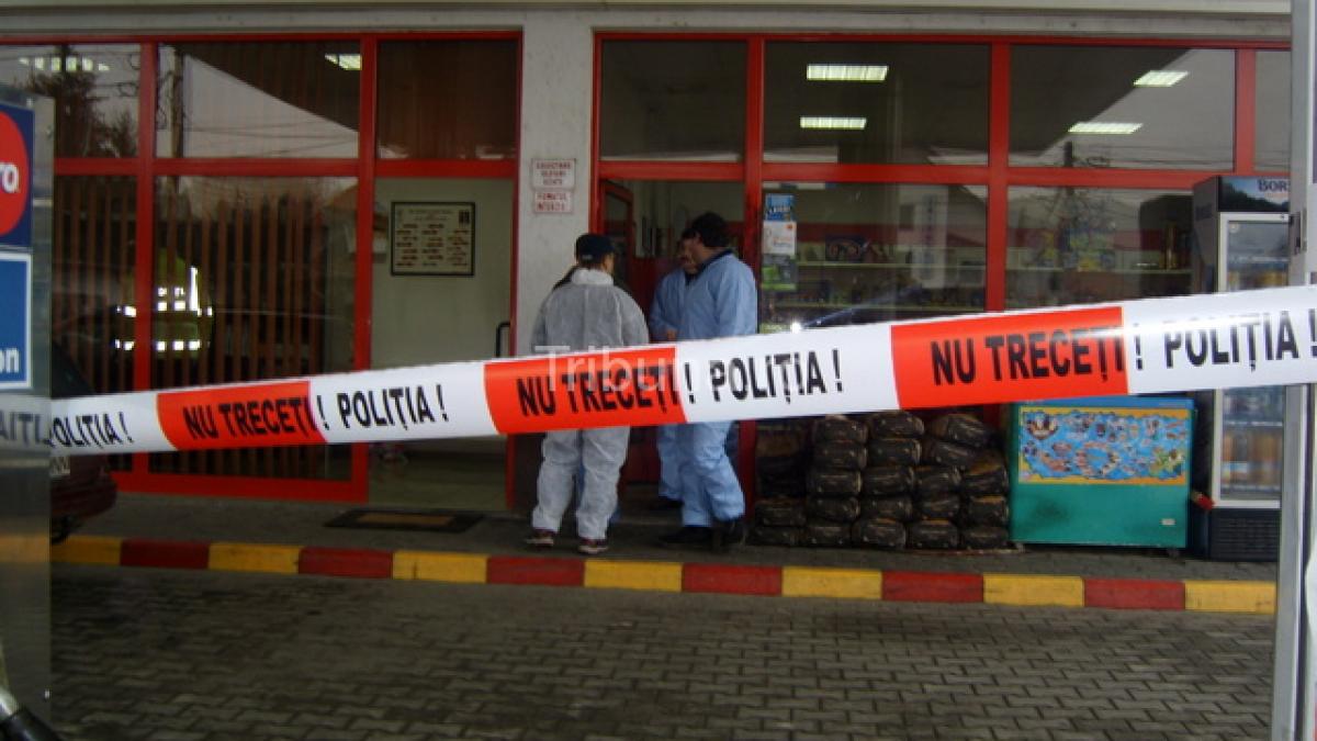 jaf ca in filme in 12 secunde doi hoti au dat spargerea la o benzinarie iar pentru banii furati