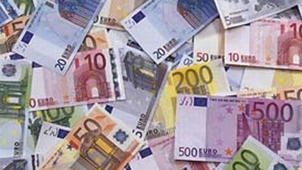 un pensionar din arad a devenit exemplu de omenie a predat politiei un plic cu 1 200 de euro gasit