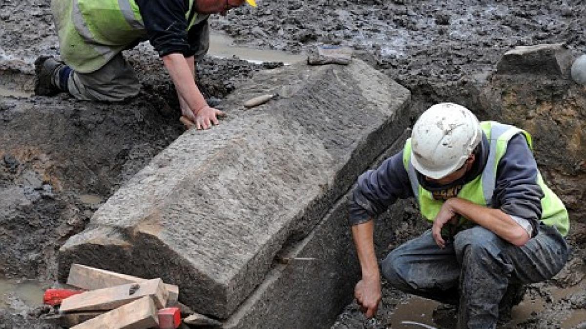 descoperire uluitoare facuta pe teritoriul romaniei dateaza de acum 2 000 de ani dar nimeni nu a