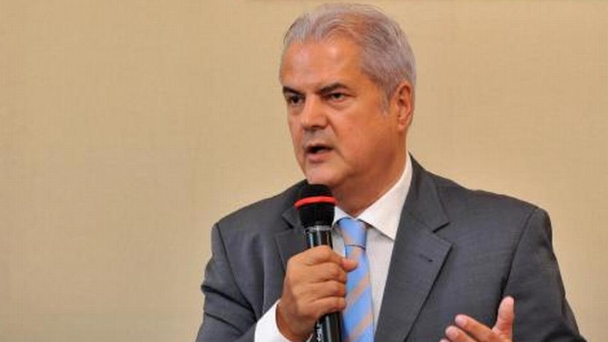 adrian nastase din nou in fata instantei