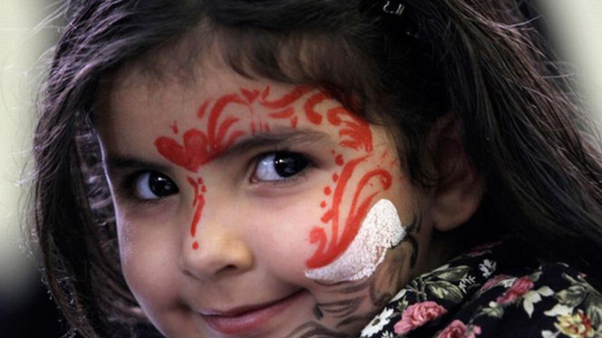 o fetita de 8 ani a murit din cauza leziunilor interne dupa ce a fost maritata cu forta si obligata