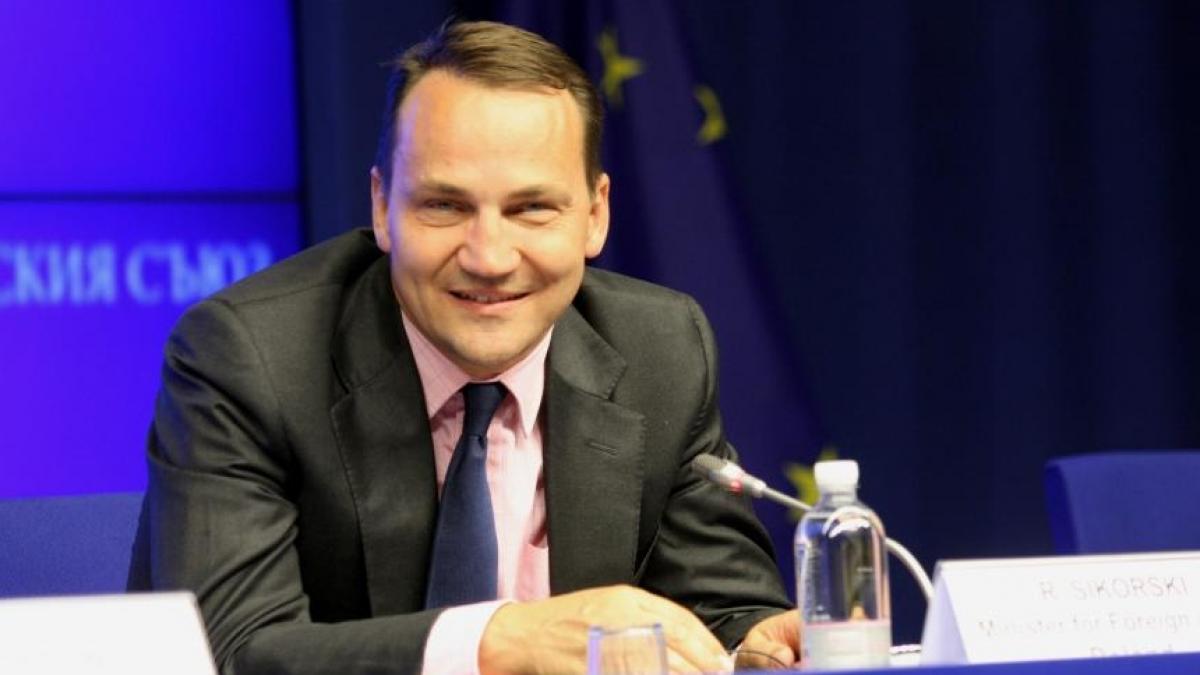 ministrul polonez de externe vine maine intr o vizita oficiala in romania